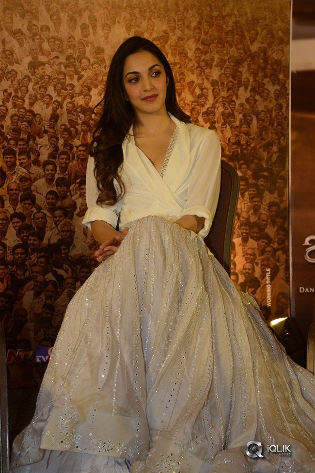 Kiara-Advani-New-Photos